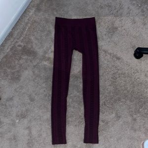 dark red leggings! size S! Super Soft! Never Worn! Very nice for winter! ❄️
